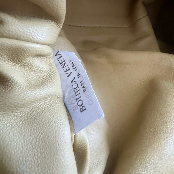 Black Friday deal🔥 Bottega Venta small Crossbody bag - Picture 8 of 9